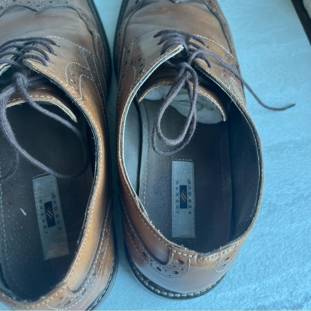 ** Joseph Abboud  Wingtip Leather Oxfords Brown Size 9 - Picture 6 of 10
